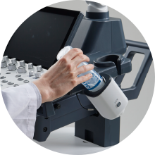 Gel warmer with adjustable angle